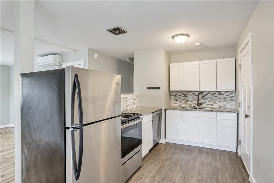 1573 S St - Photo 6 of 10