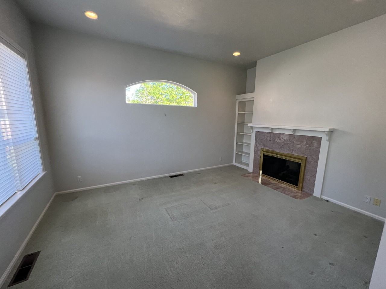 1770 River Pointe Loop - Photo 3 of 24