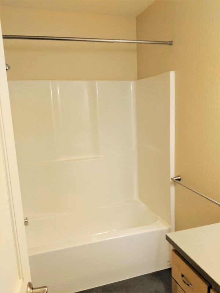 434 E 13th Ave Apt 3 - Photo 7 of 11