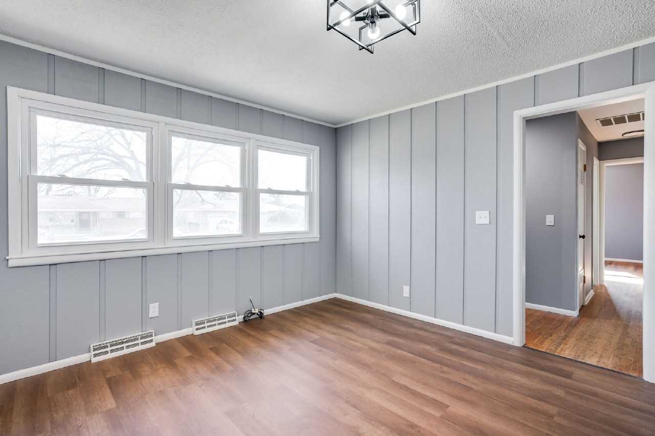 1433 N Kokomo Ave - Photo 5 of 11