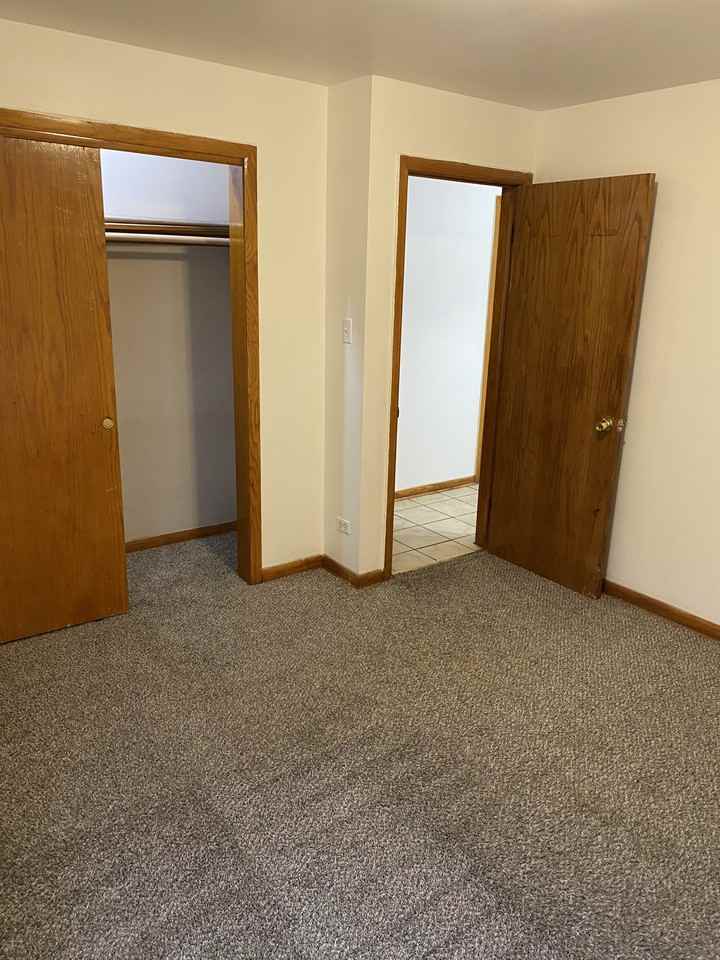 2325 West Marquette Road #2 - Photo 7 of 9