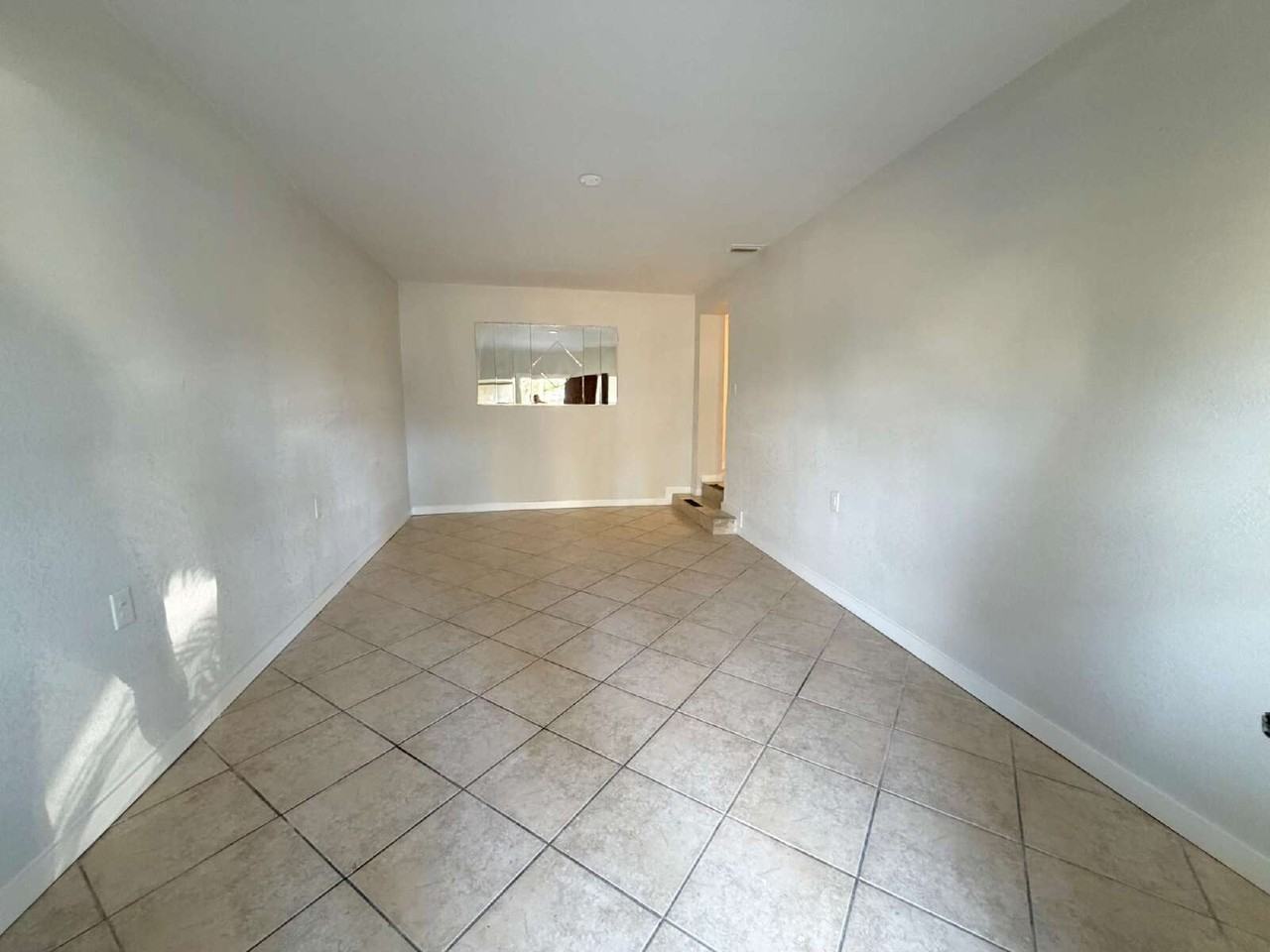 6651 River Rd #B - Photo 3 of 12