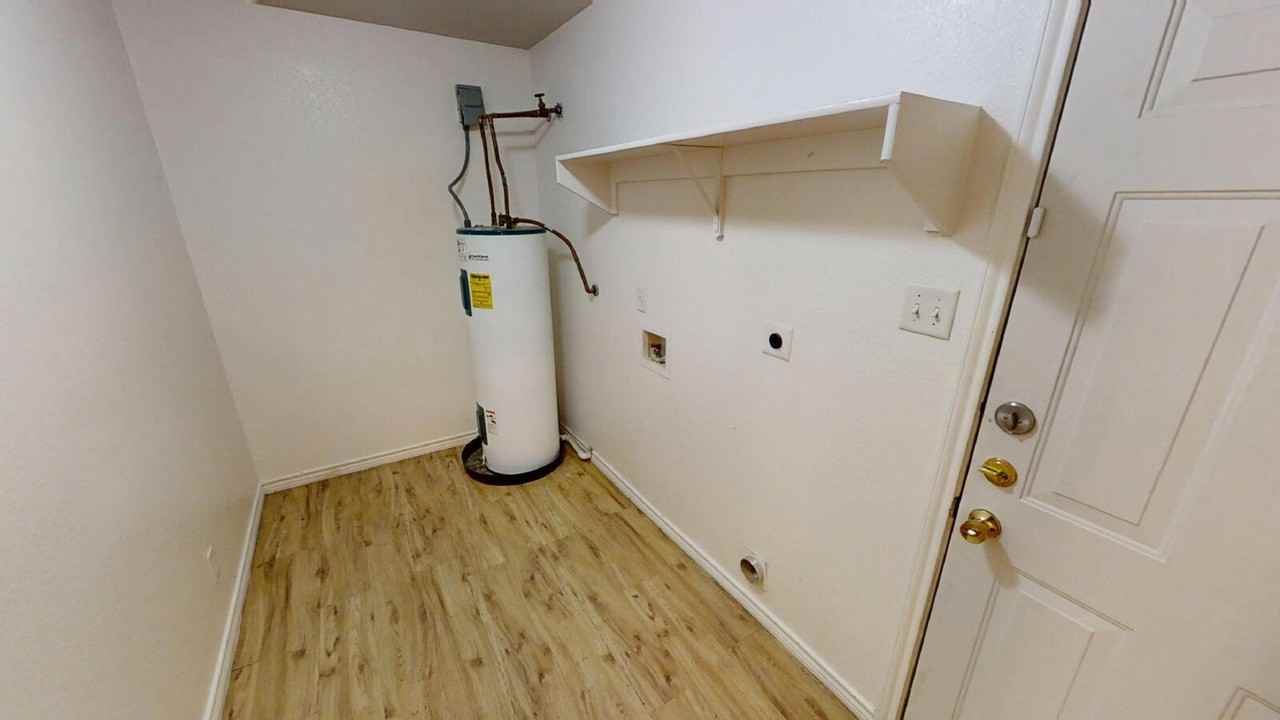 204 S 34th St #A - Photo 7 of 22