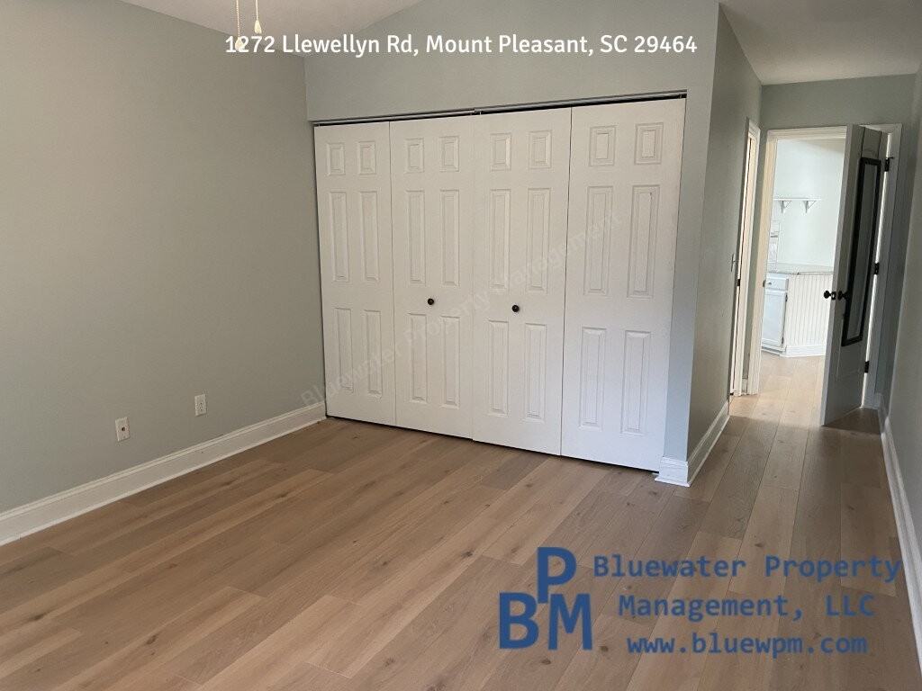 1272 Llewellyn Rd - Photo 4 of 8