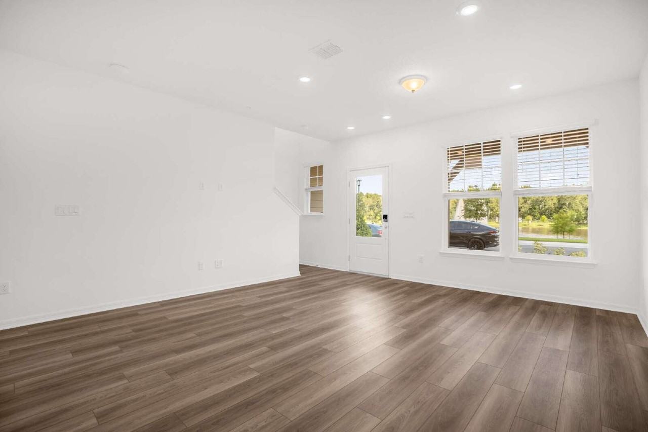 11312 Blue Bay Dr - Photo 3 of 35