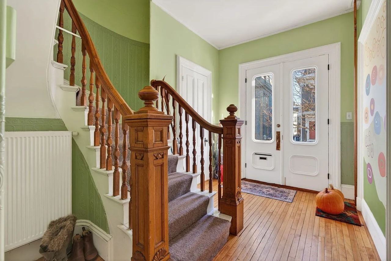 31 Cushman St #1 - Photo 3 of 50