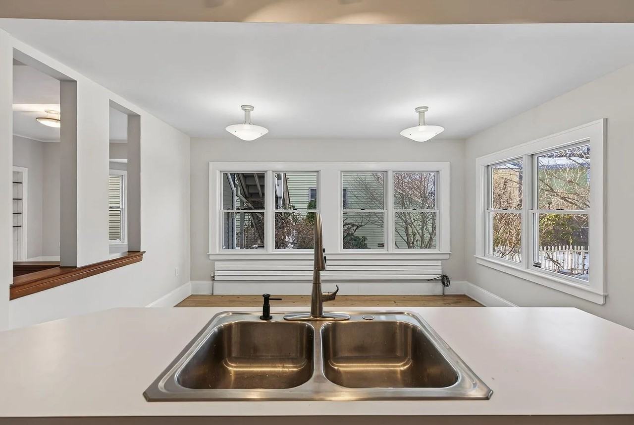 31 Cushman St #1 - Photo 5 of 50