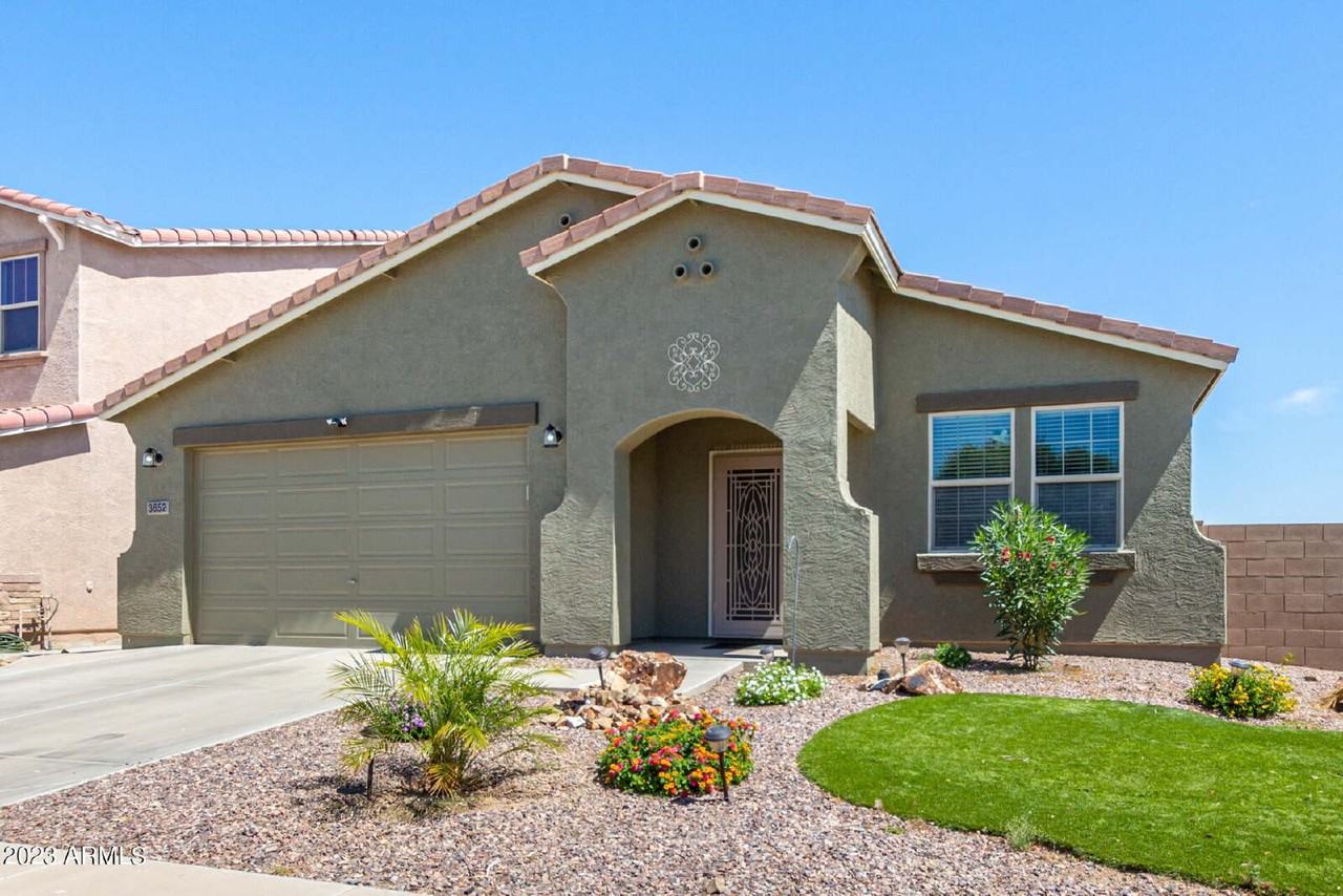 3652 E Odessa Dr - Photo 6 of 36