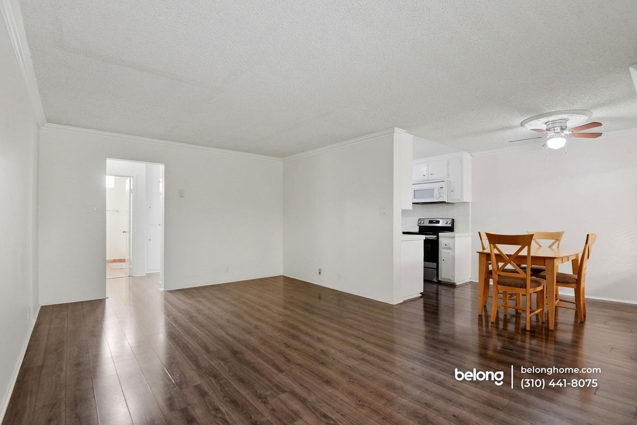 545 Chestnut Ave #206 - Photo 6 of 24