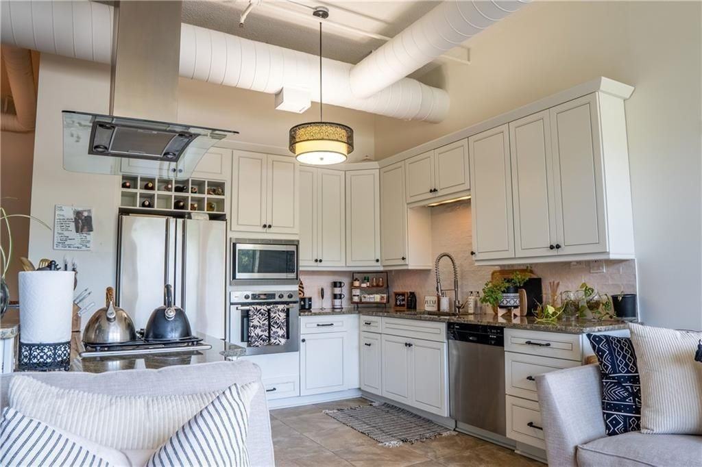 3820 Roswell Rd Ne ##408