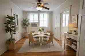 7726 S Claiborne Ave ##C - Photo 3 of 4