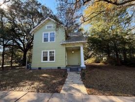 206 5th St - Photo 1 of 1