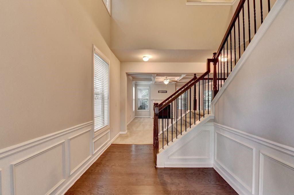 5166 Apple Grove Rd - Photo 3 of 29