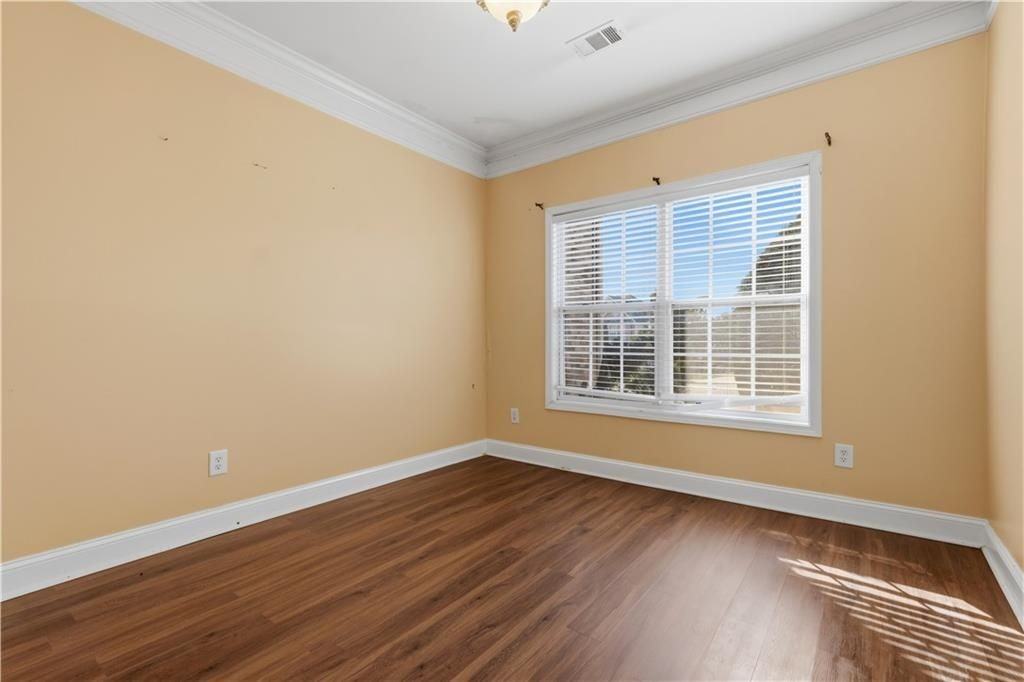 820 Kaitlyn Dr - Photo 3 of 18