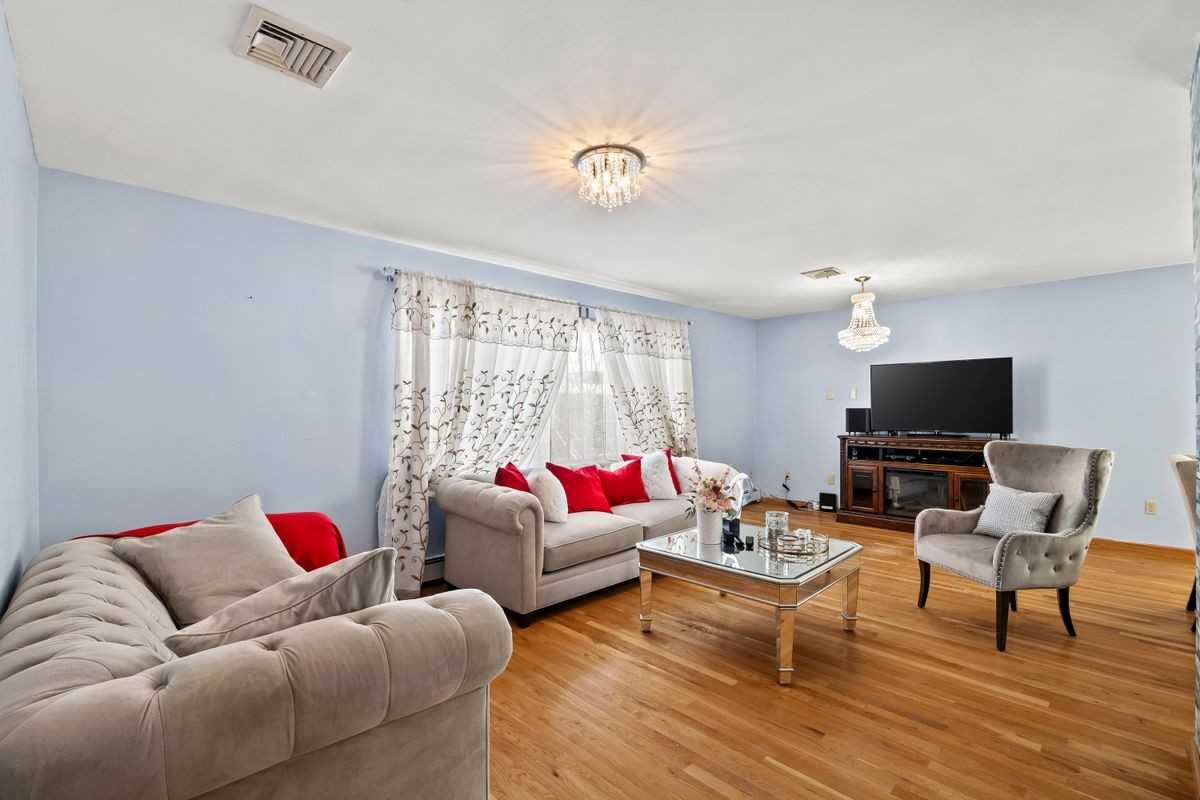 391 Taylor Ave ##2 - Photo 3 of 15