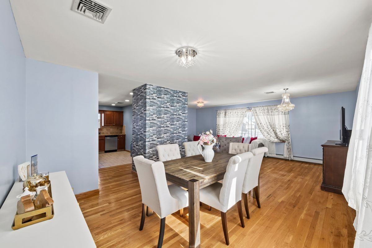 391 Taylor Ave ##2 - Photo 7 of 15