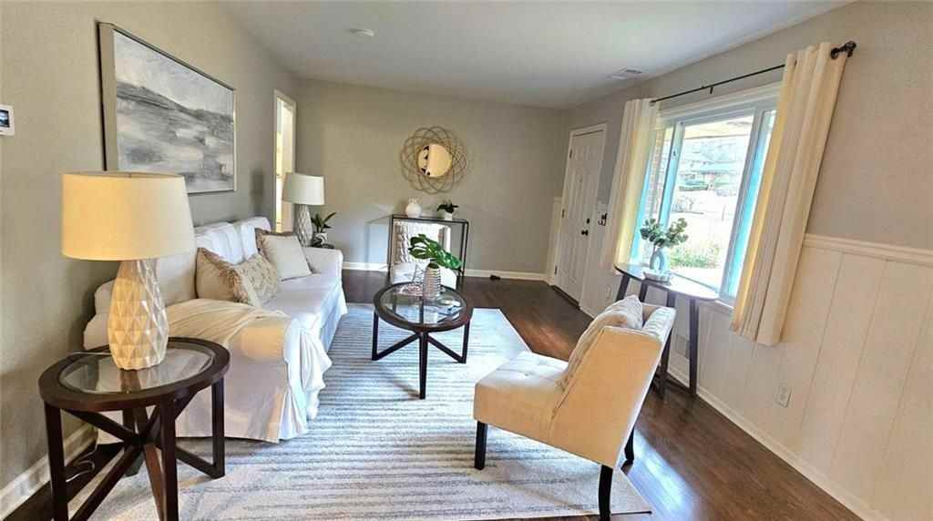 2343 Hunting Valley Dr - Photo 6 of 22