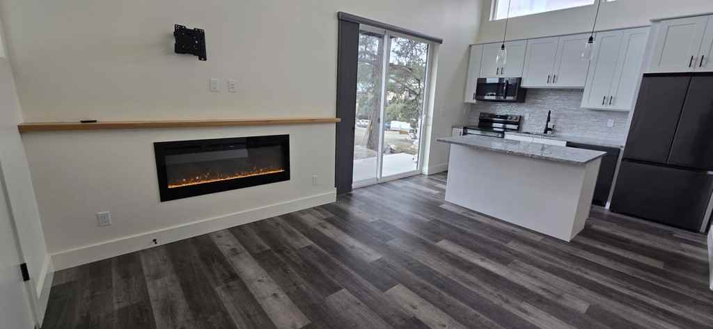 101 Julian Dr - Photo 7 of 10