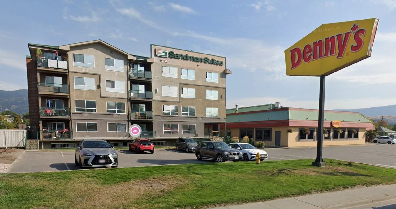 Vernon Apartments - Photo 6 of 6