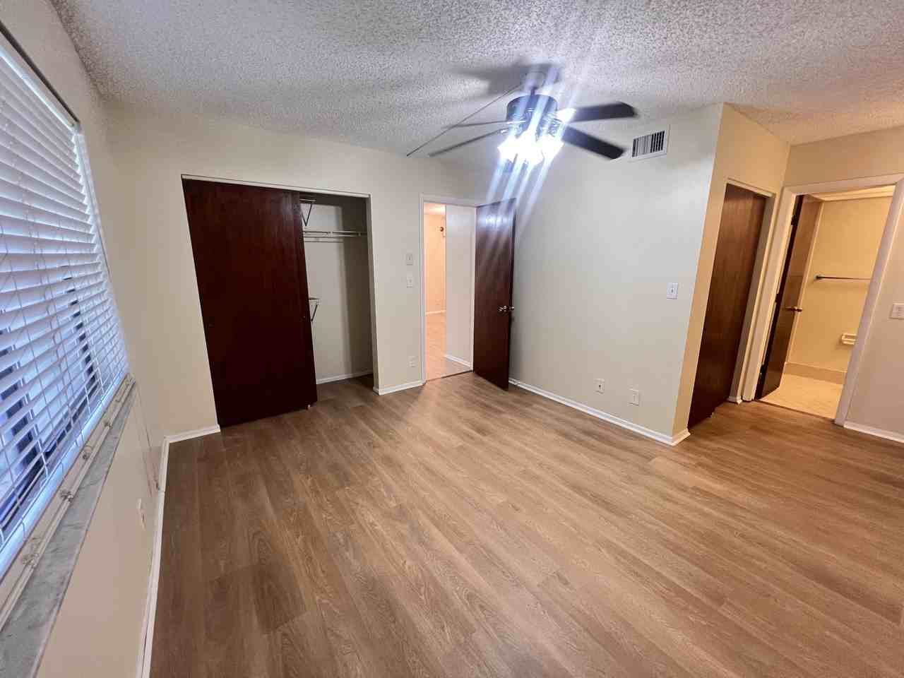 11441 Nwth Ct #225 - Photo 3 of 18