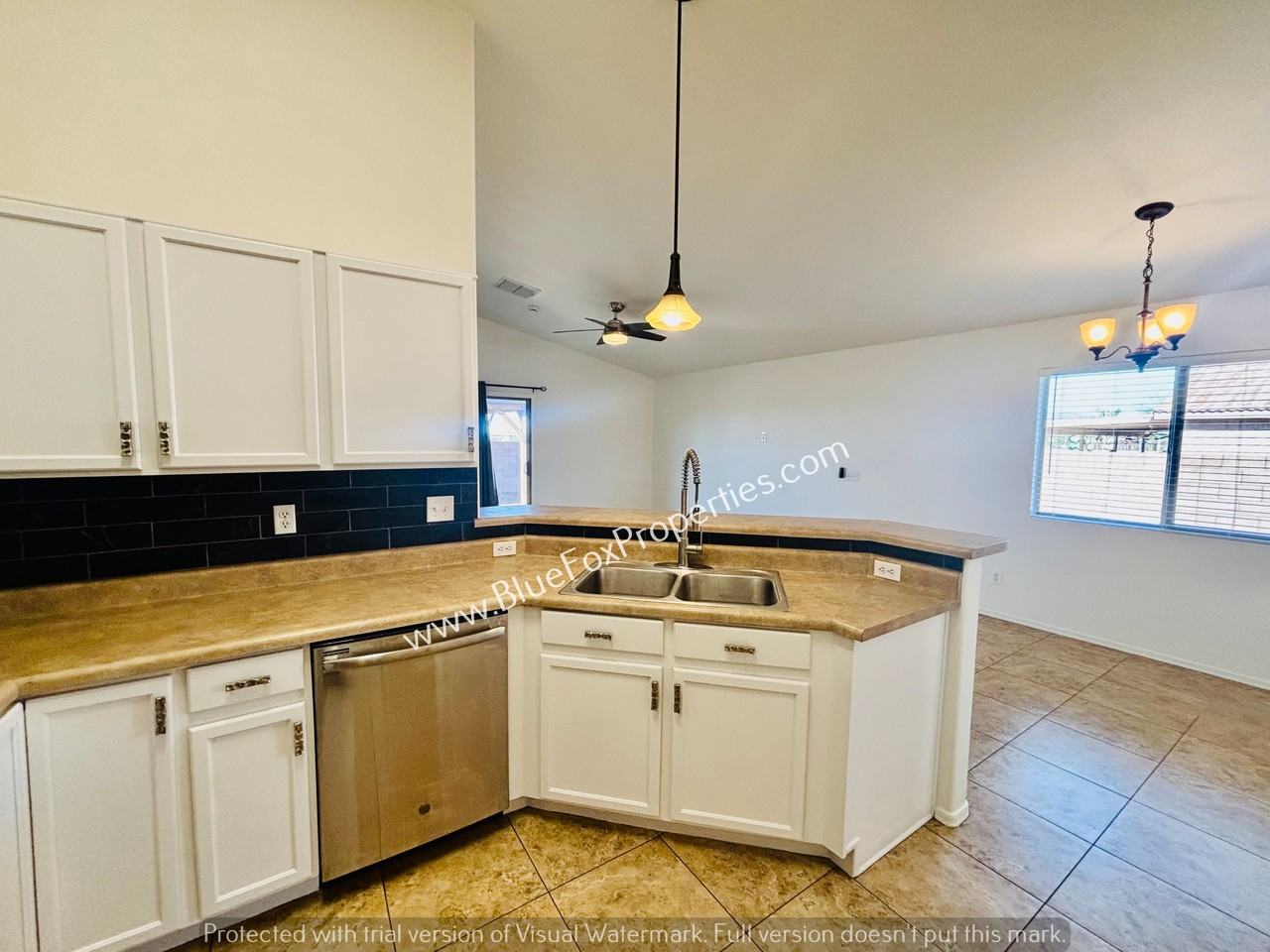 5670 S Lemon Tree Dr - Photo 7 of 21