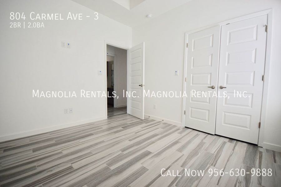 804 W Carmel Ave #3 - Photo 6 of 11