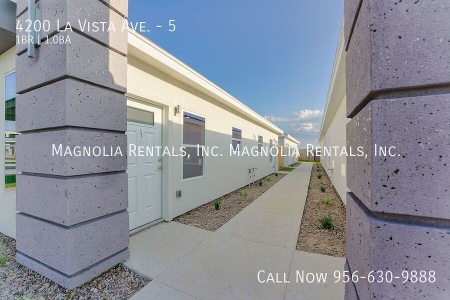 4200 La Vista Ave #5 - Photo 3 of 11