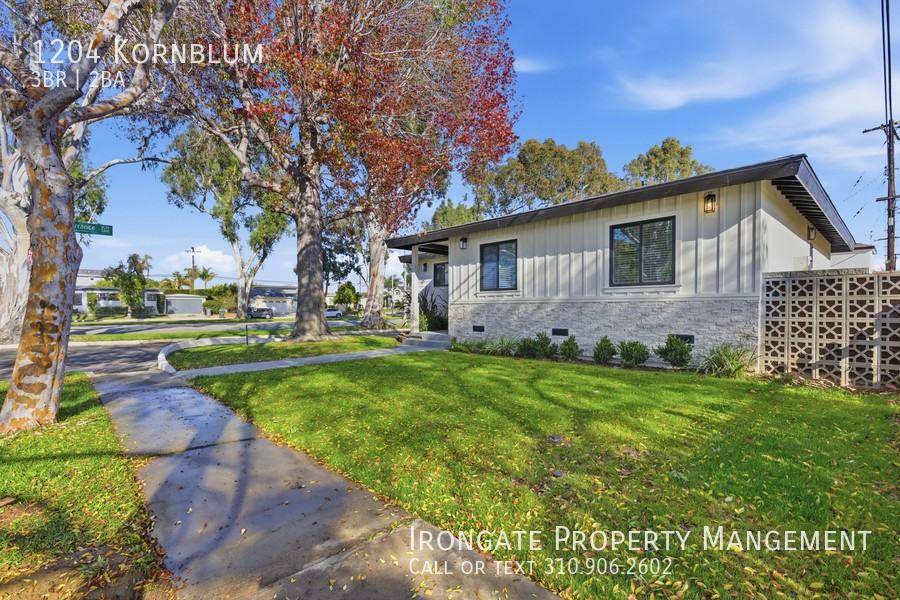 1204 Kornblum Ave - Photo 2 of 43