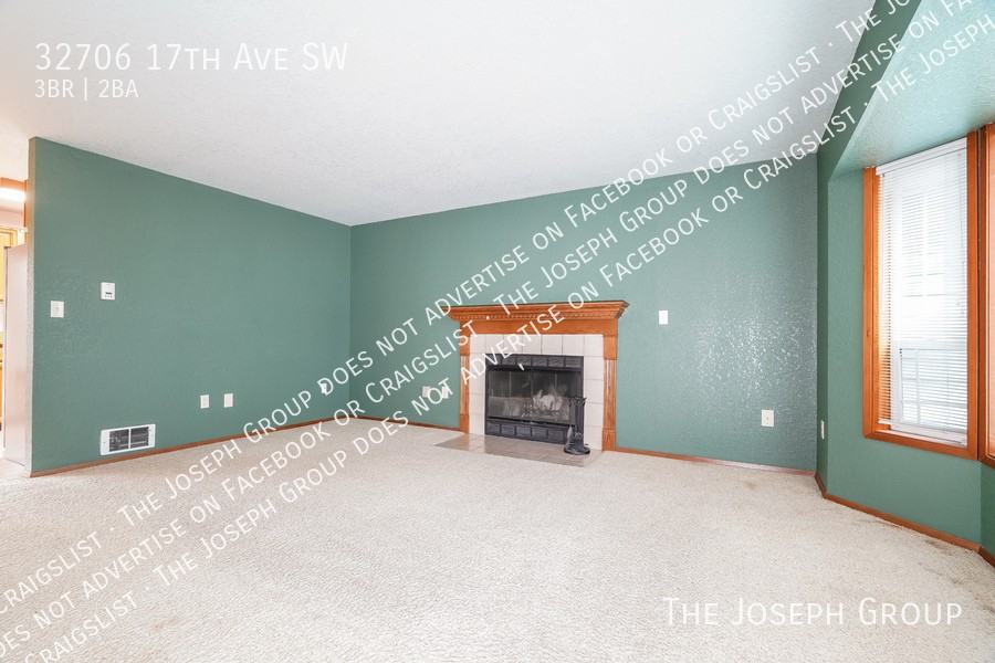 32706 17th Ave Sw - Photo 5 of 31