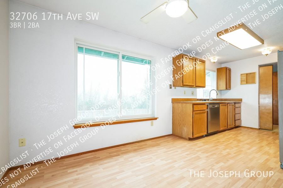 32706 17th Ave Sw - Photo 7 of 31