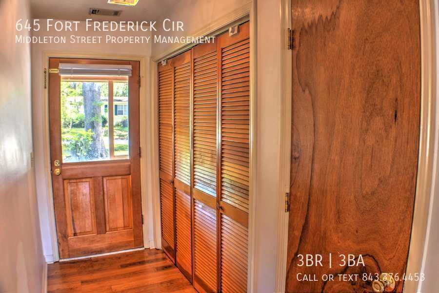 645 Fort Frederick Cir - Photo 6 of 36