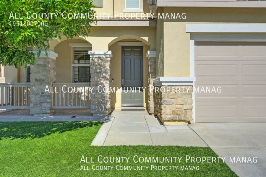 34322 Heather Ridge Ct - Photo 6 of 48