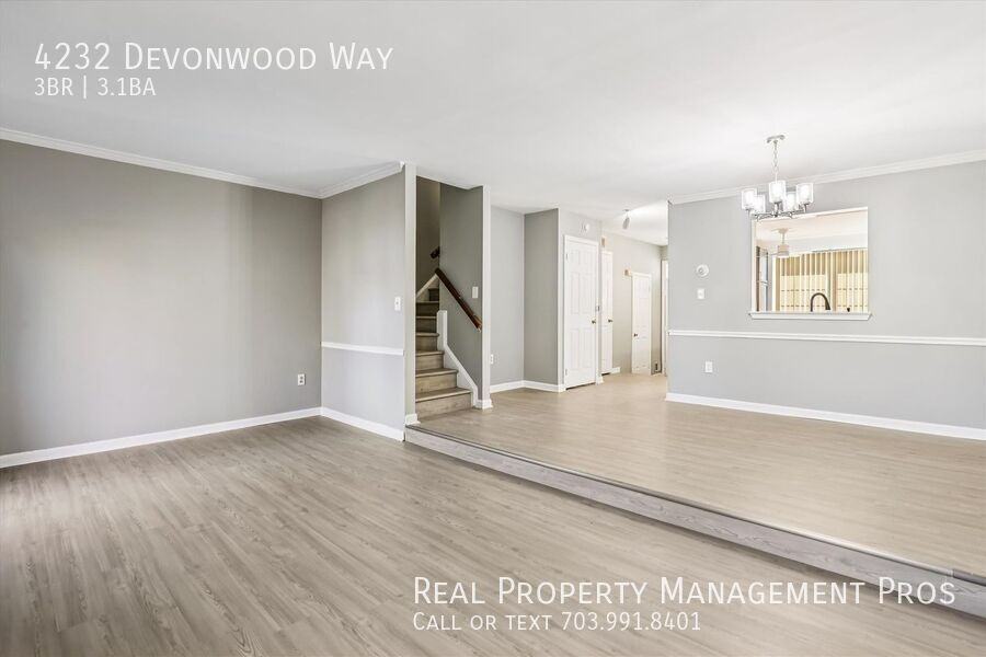 4232 Devonwood Way - Photo 5 of 33