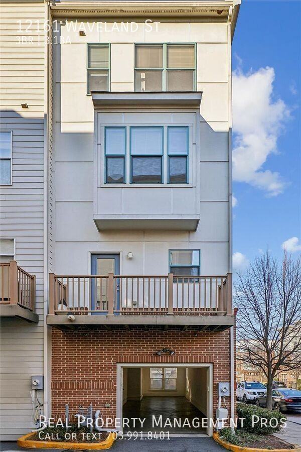 12161 Waveland St - Photo 2 of 50