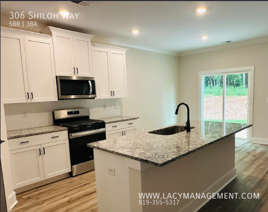 306 Shiloh Way - Photo 5 of 28