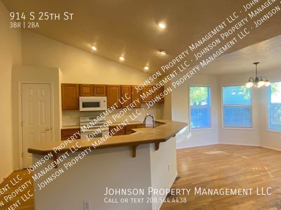 914 S 25th St - Photo 2 of 19