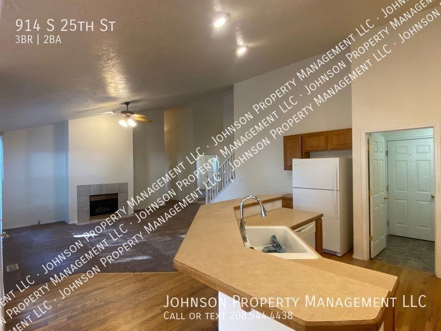 914 S 25th St - Photo 6 of 19