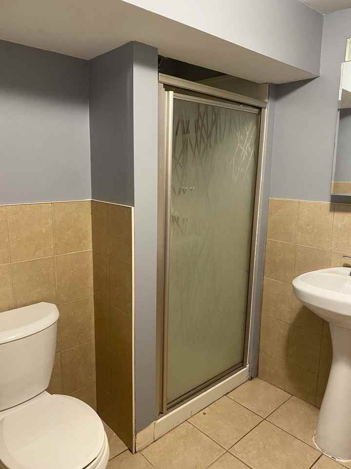 9031 South Kingston Avenue - Photo 7 of 11