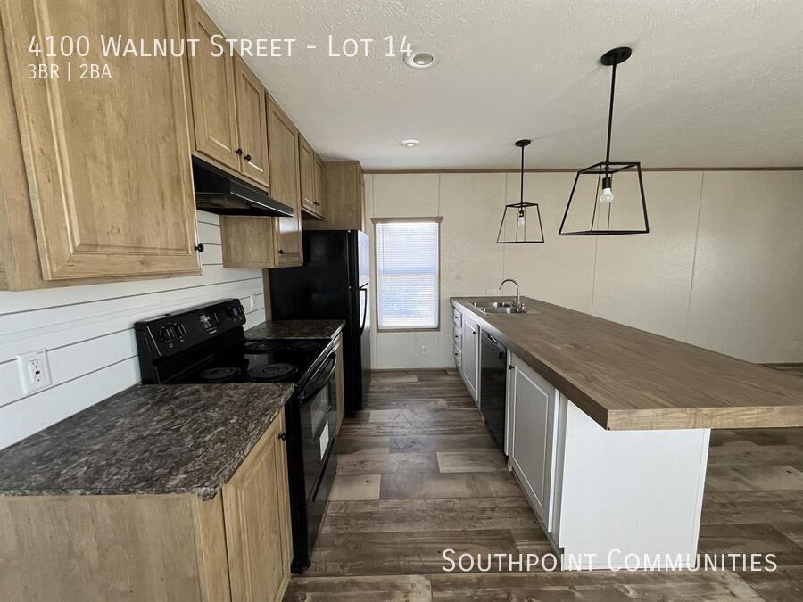 4100 Walnut St - Photo 2 of 11