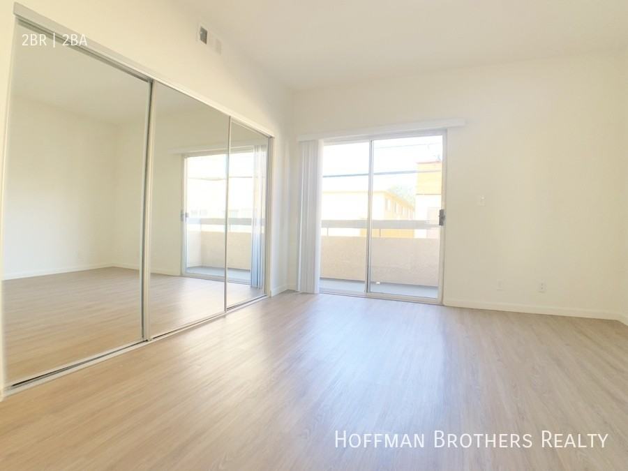 11917 Culver Blvd #302 - Photo 4 of 8