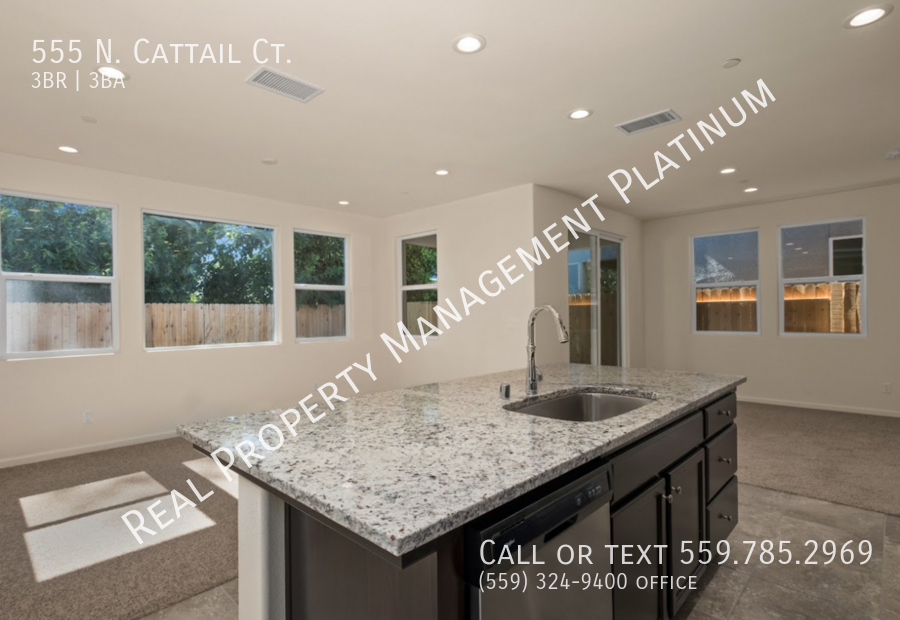 555 N Cattail Ct - Photo 5 of 25