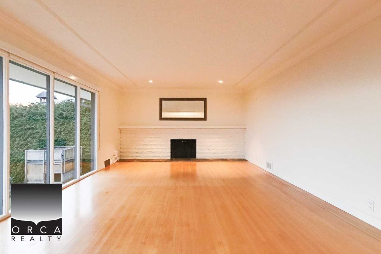 820 Knockmaroon Rd - Photo 2 of 39