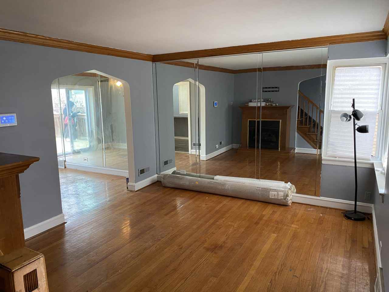 9031 South Kingston Avenue - Photo 2 of 11