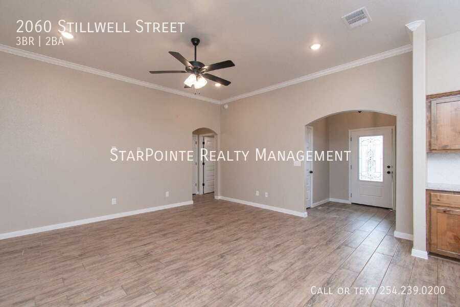 2060 Stillwell St - Photo 5 of 20