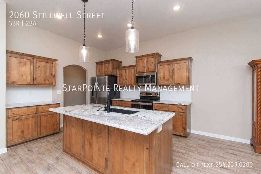 2060 Stillwell St - Photo 7 of 20