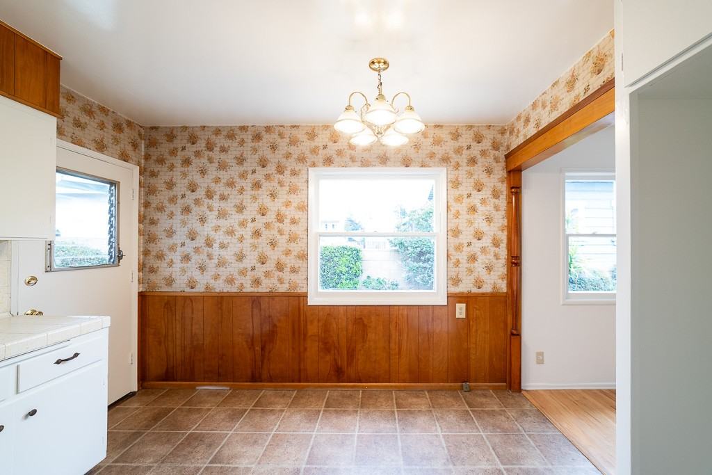 2217 Addison Way #1-2 - Photo 6 of 19