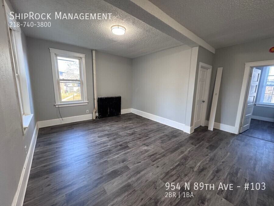 954 N 89th Ave #103 - Photo 5 of 10