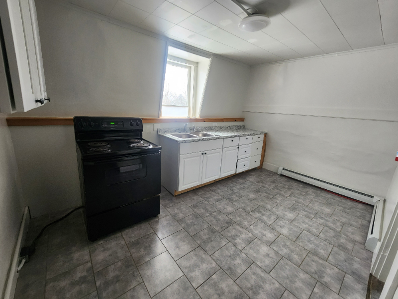 4 Carnes Rd #3 - Photo 2 of 19