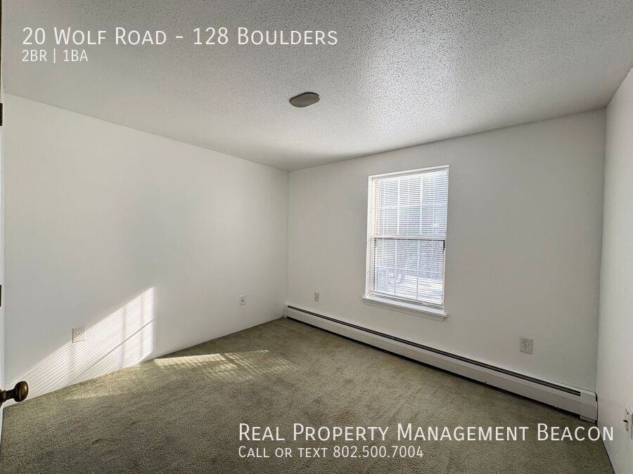 20 Wolf Rd - Photo 3 of 7