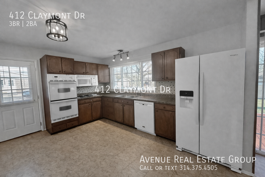 412 Claymont Dr - Photo 4 of 16